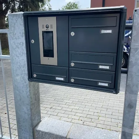 Apartment-haus Landeskrone Apartamento