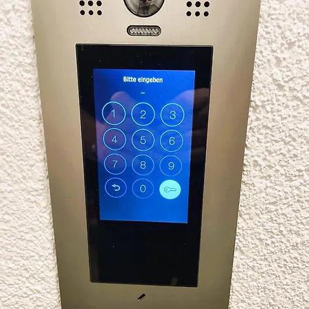 Apartment-haus Landeskrone Δρέσδη